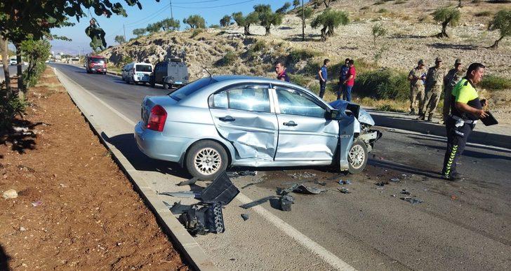 Kilis'te 3 aracın karıştığı kazada 8 kişi yaralandı G1