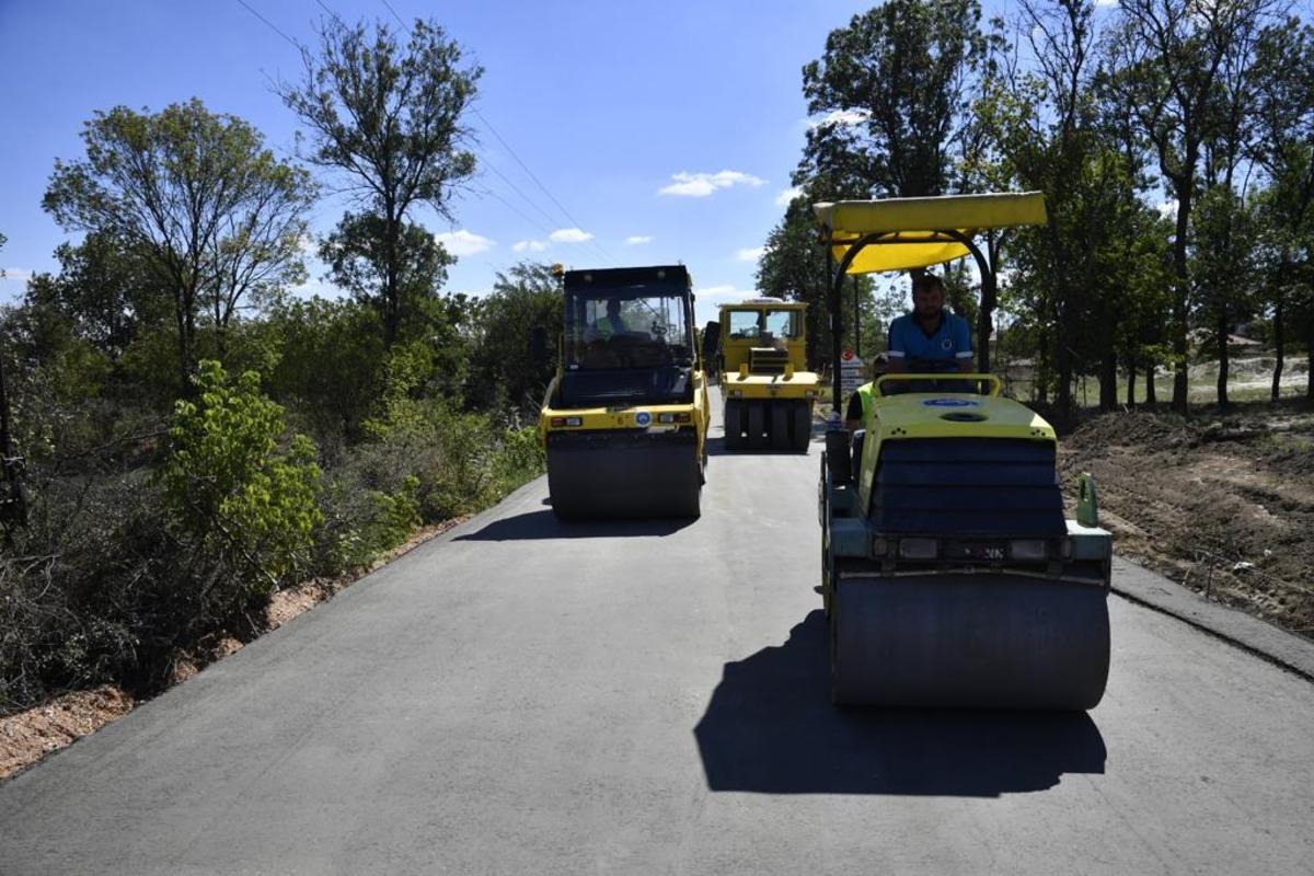 Edirne'de uygulanan beton yol, asfalta kıyasla y&uuml;zde 40 tasarruf sağlıyor