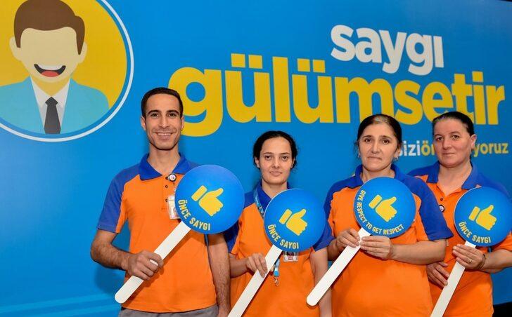 Sabiha Gökçen Havalimanı'nda "havacılık çalışanlarına saygı" kampanyası G2