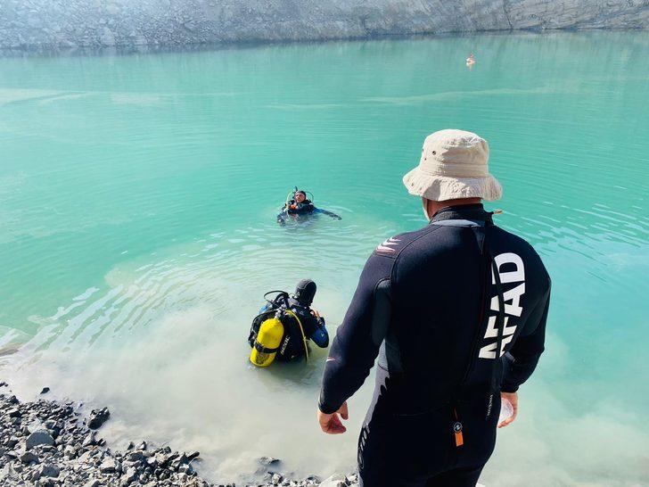 Şırnak'ta gölete düşen kamyonun sürücüsünün cesedi bulundu G3