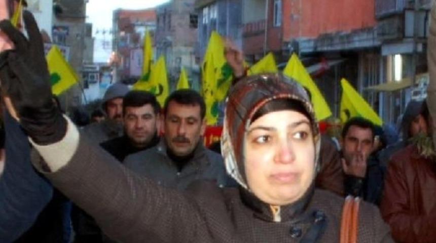 DBP'li kızını bıçaklayan babanın cezası ertelendi