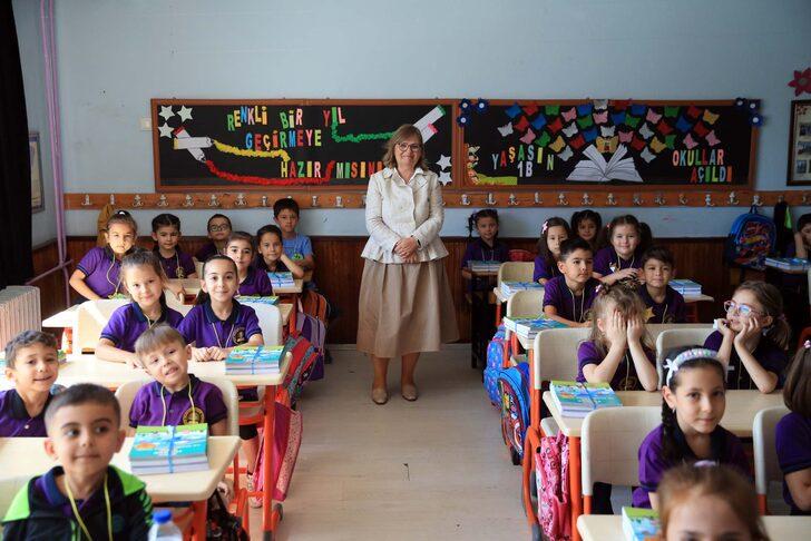 Milli Eğitim Bakan Yardımcısı Aşkar, Uşak'ta bazı okulları ziyaret etti G4