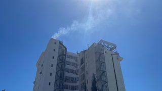 Antalya'da otelin bacasında çıkan yangın hasara neden oldu