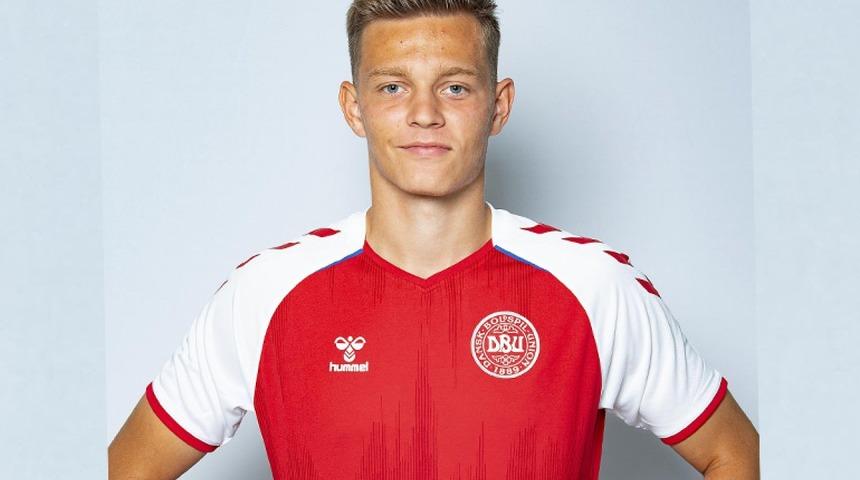 Mathias Ross kimdir, aslen nereli? Galatasaray'a transfer olan Mathias Ross kaç yaşında ve hangi takımlarda oynadı?