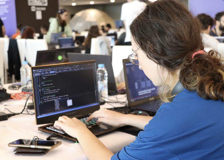 Oyun geliştirme yaz kampı Bilişim Vadisi'nde sürüyor G2