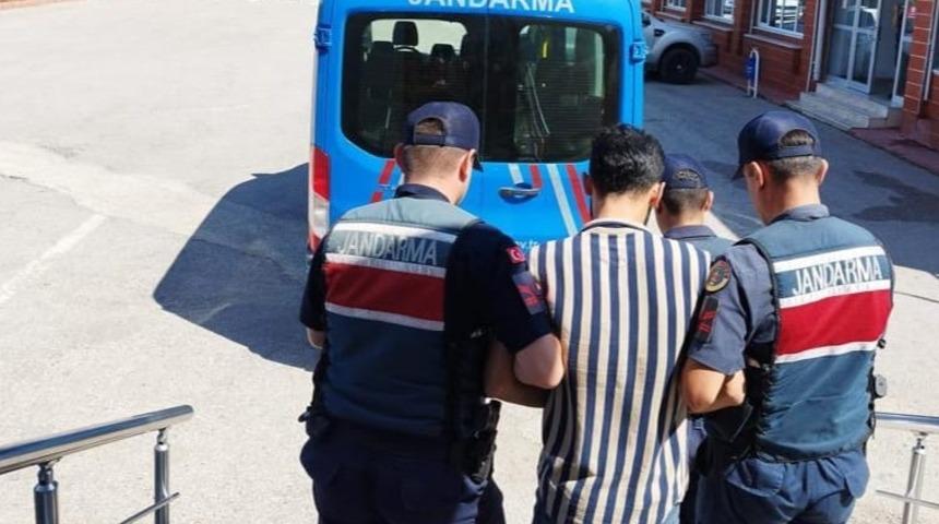 Kastamonu'da yağma suçundan aranan hükümlü yakalandı