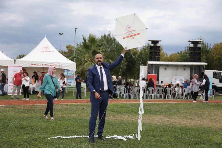 Samsun'da "Uçurtmalar akılcı ilaç için havalanıyor" şenliği düzenlendi G4