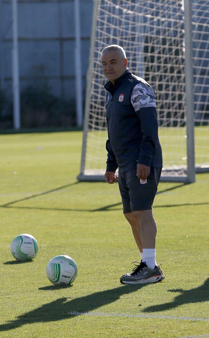 Demir Grup Sivasspor, Slavia Prag maçına hazır G1