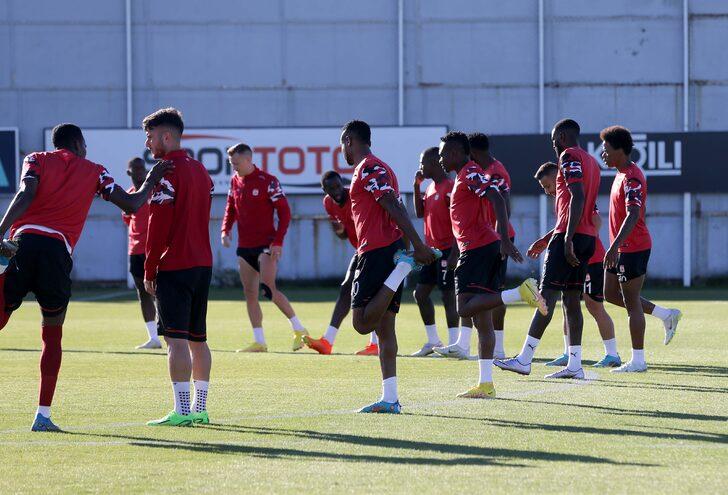 Demir Grup Sivasspor, Slavia Prag maçına hazır G4