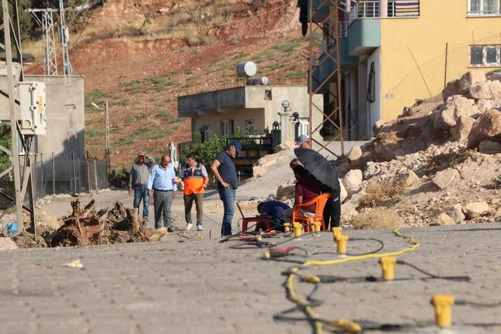 AFAD ekipleri, yer altından sesler geldiği iddia edilen köyde incelemede bulundu G1