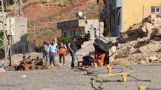 AFAD ekipleri, yer altından sesler geldiği iddia edilen köyde incelemede bulundu