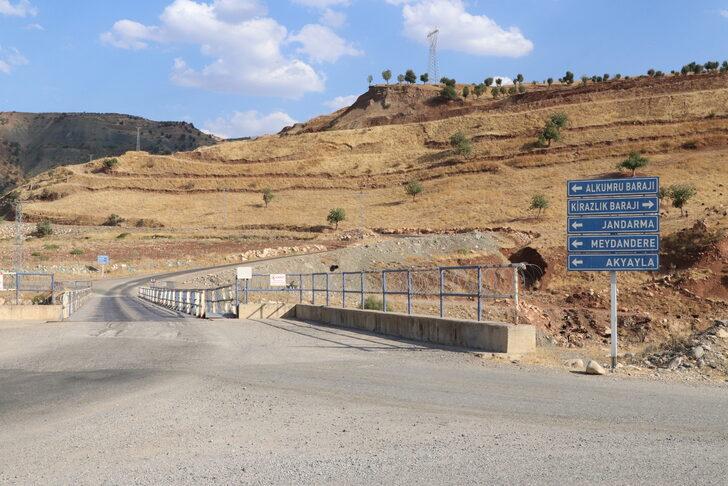 AFAD ekipleri, yer altından sesler geldiği iddia edilen köyde incelemede bulundu G3