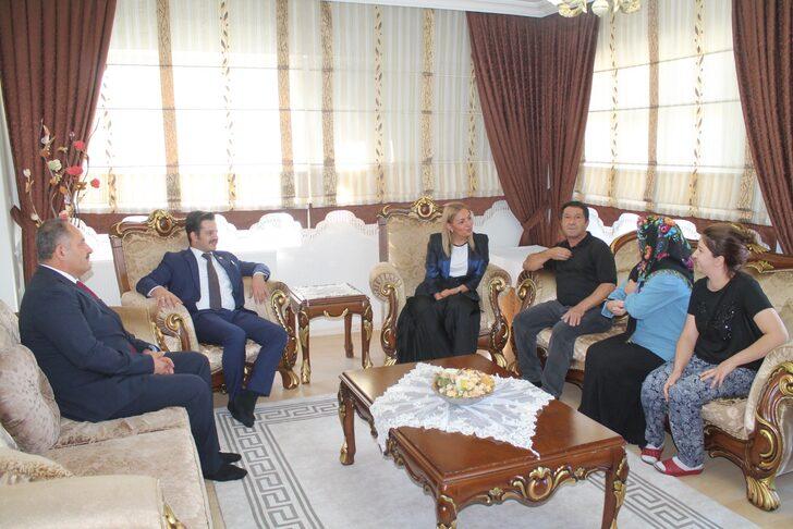 Aile ve Sosyal Hizmetler Bakan Yardımcısı Öncü, Hakkari'de ziyaretlerde bulundu G3