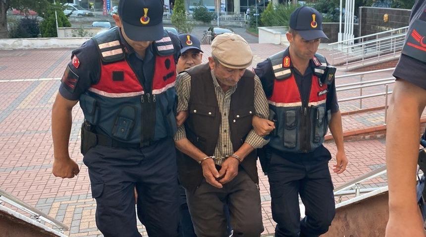 Zonguldak'ta başı kopmuş cesedi bulunan kişinin kardeşi adliyeye sevk edildi