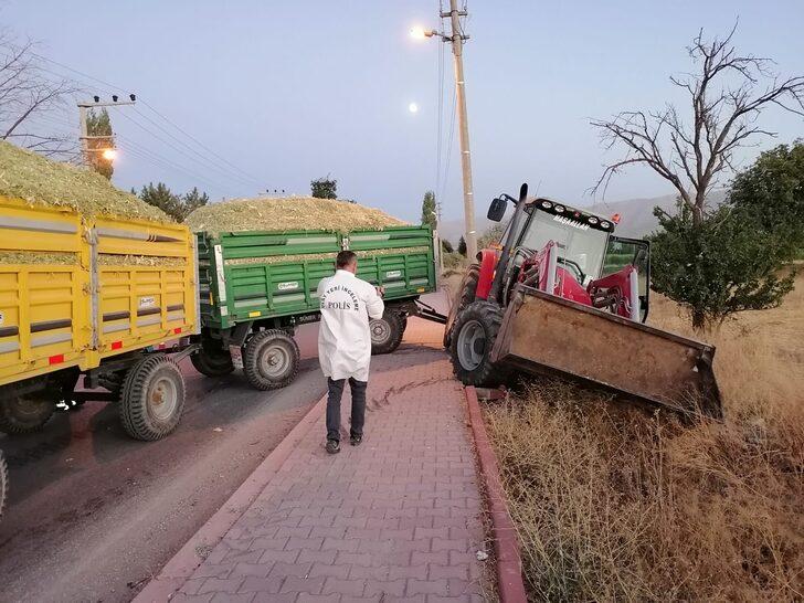 Konya'da traktör ile çarpışan elektrikli bisikletteki bir kişi öldü G4