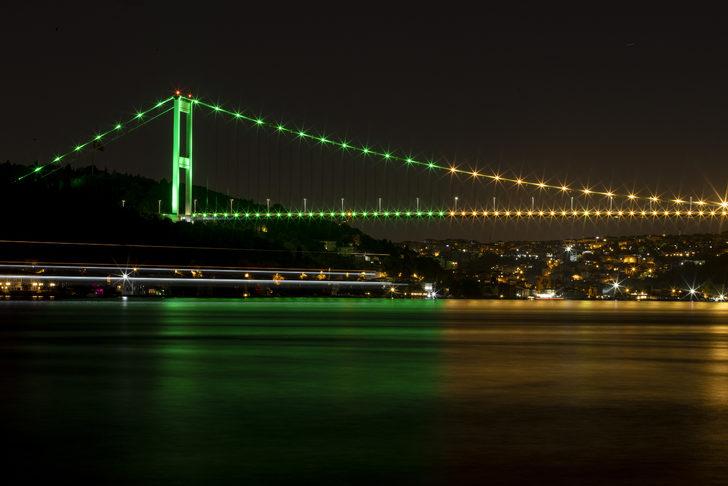 Fatih Sultan Mehmet Köprüsü Brezilya bayrağının renklerine büründü G4