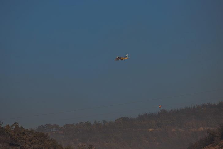 GÜNCELLEME 2 - Mersin'deki orman yangınına müdahale sürüyor G4