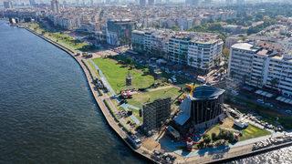 GÜNCELLEME 2 - İzmir'de Tarkan konseri için kurulurken çöken sahne kaldırılıyor