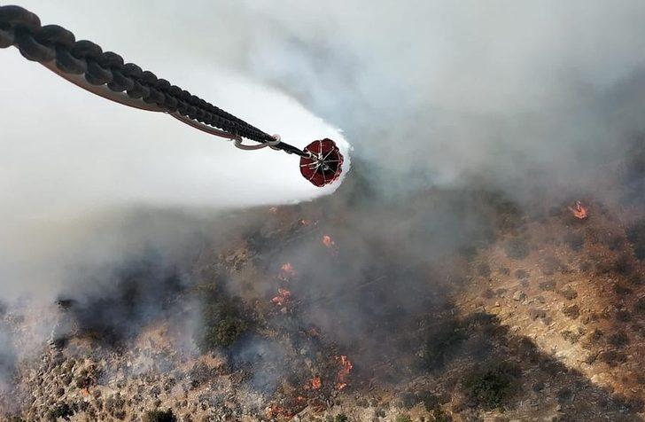 GÜNCELLEME 3 - Mersin'deki orman yangını kontrol altına alındı G3