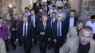 CHP Genel Başkanı Kılıçdaroğlu, Nallıhan'da esnafı ziyaret etti