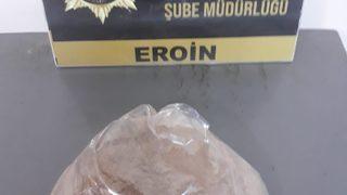 Hatay'da eroin ele geçirilen otomobildeki 2 şüpheli tutuklandı