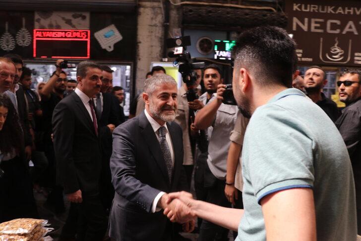 Hazine ve Maliye Bakanı Nebati, Isparta'da ziyaretlerde bulundu G1