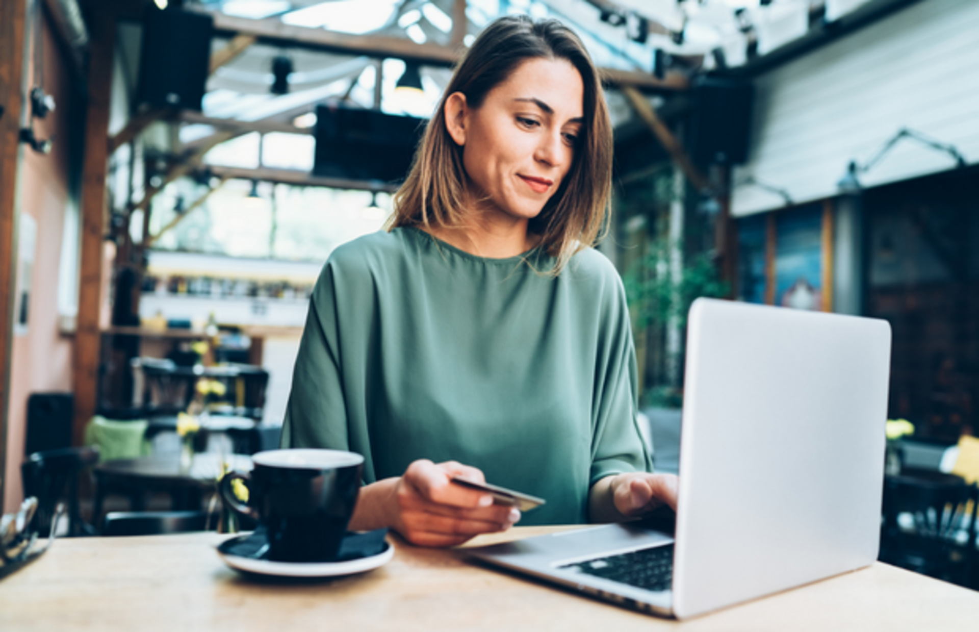 Oyun, iş, okul fark etmeksizin her şey için kullanabileceğiniz en hesaplı ve parasının hakkını veren laptop modelleri