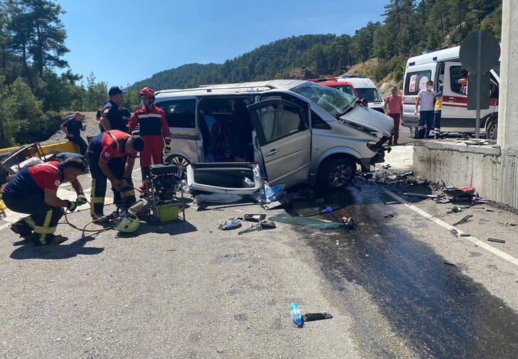 Trafik kazasında ölen öğrencinin Düzce'deki okulunda hüzünlü dersbaşı G1