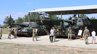 Kırklareli'nde TSK Harp, Silah Araç ve Gereçleri Sergisi açıldı