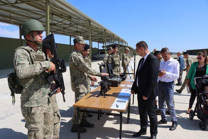 Kırklareli'nde "TSK Harp, Silah Araç ve Gereçleri Sergisi" açıldı G4