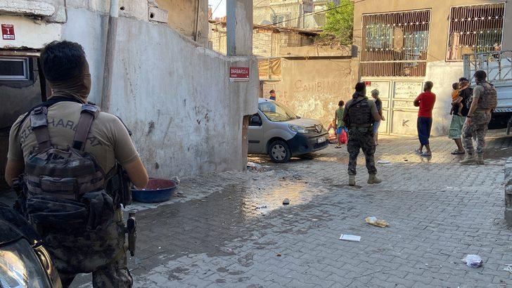 Hatay’da kaçakçılık ve uyuşturucu operasyonunda 6 şüpheli yakalandı G1