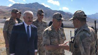 Orgeneral Arif Çetin, yurt genelinde terörist sayısının 100'ün altına düştüğünü açıkladı