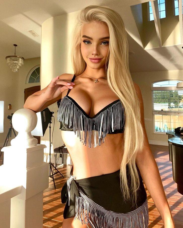 Güzelliğiyle göz dolduran 23 yaşındaki milyoner anlattı! Köpeklerinin bile kendilerine ait birer odası var G3