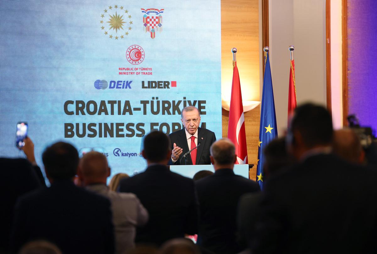 Cumhurbaşkanı Erdoğan T&uuml;rkiye-Hırvatistan İş Forumu'nda konuştu: (1)