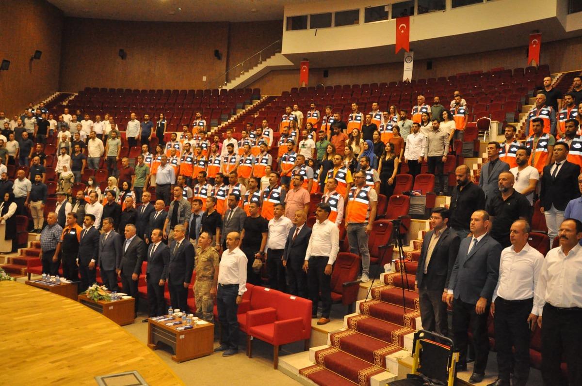 Şırnak'ta ter&ouml;r mağduru 77 aile, tapularına kavuştu