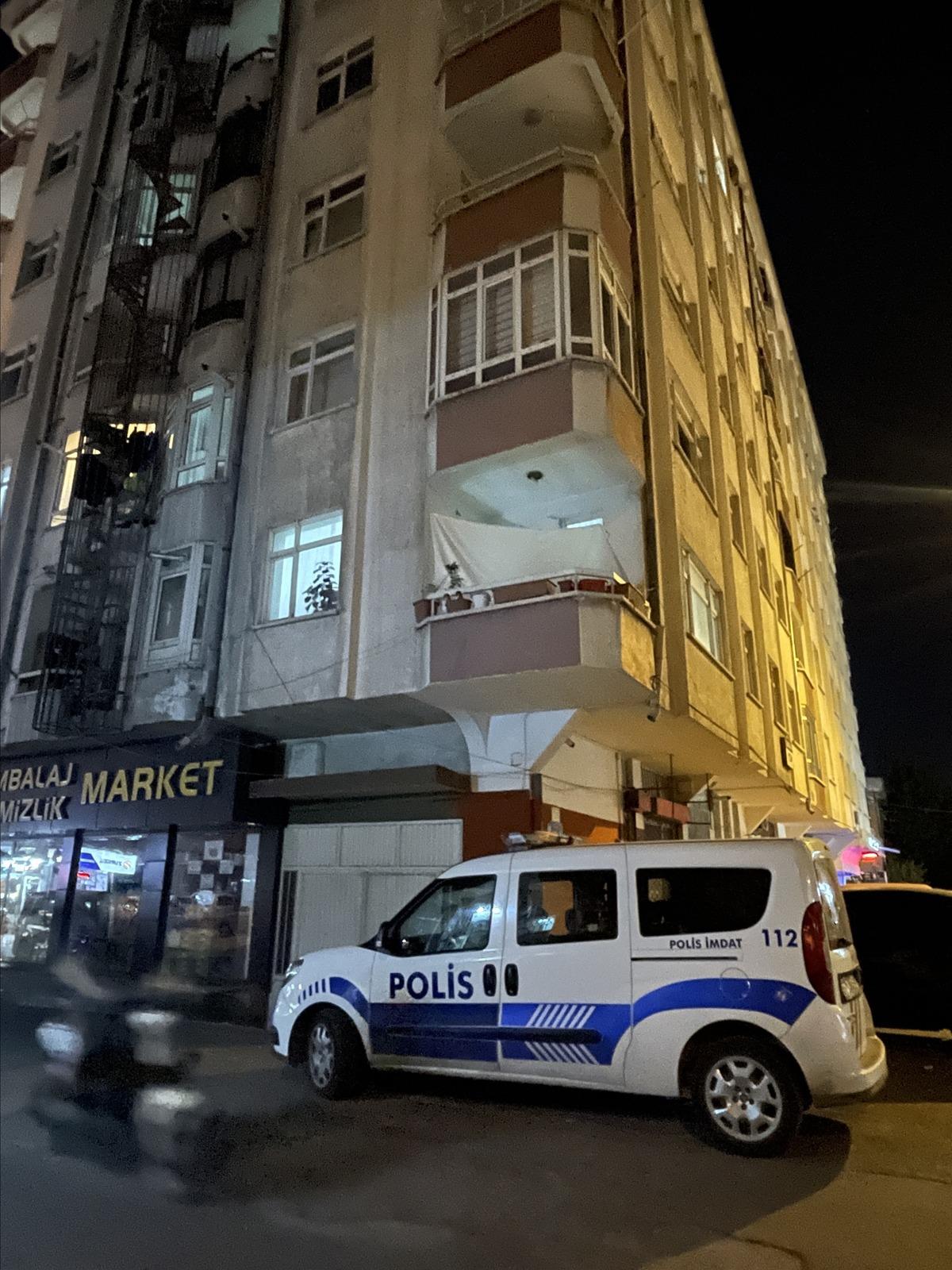 Kayseri'de balkondan d&uuml;şen &ccedil;ocuk ağır yaralandı