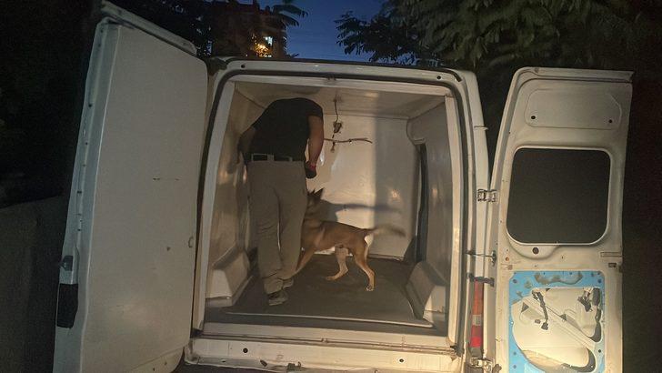 Kayseri'de polisten kaçarken 5 araca çarpan, 1 çocuğu yaralayan kişi yakalandı G4