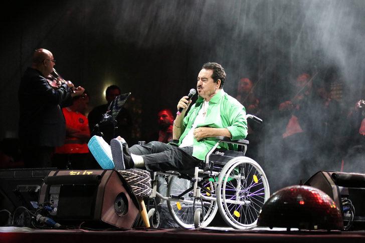 İbrahim Tatlıses, Manisa'da konser verdi G1