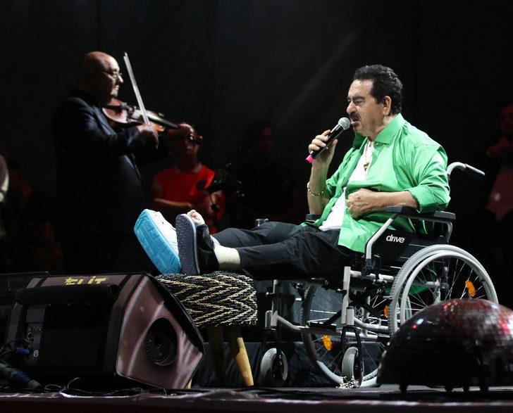 İbrahim Tatlıses, Manisa'da konser verdi G4