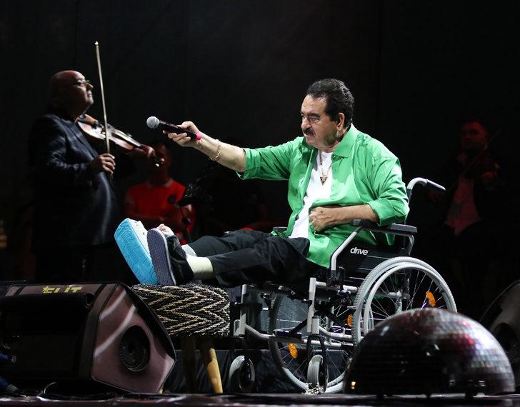 İbrahim Tatlıses, Manisa'da konser verdi G5