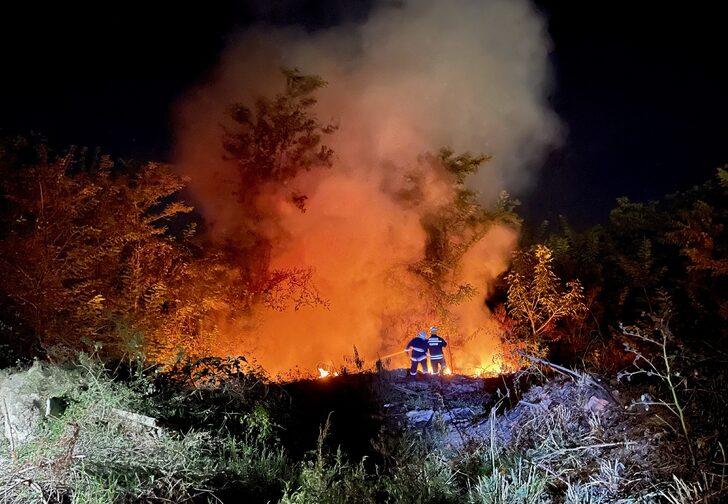 Düzce OSB çöplüğünde çıkan yangın itfaiye tarafından söndürüldü G1