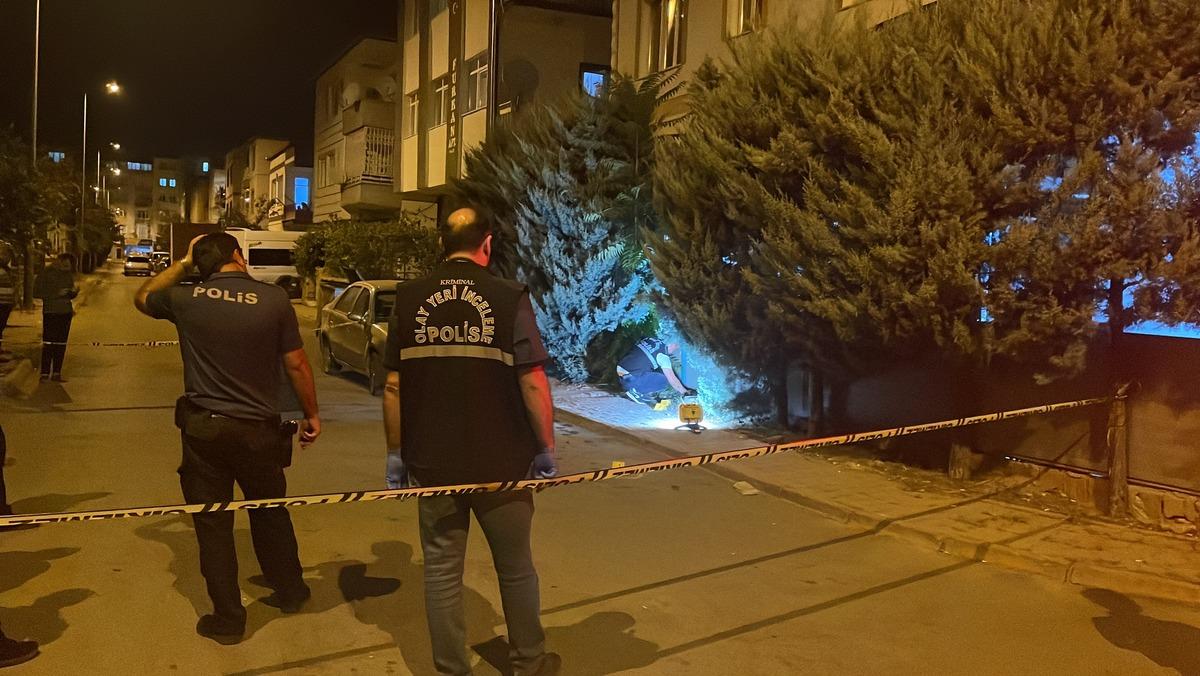 Kayseri'de kıraathanede d&uuml;zenlenen silahlı saldırıda bir kişi yaralandı