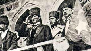 İzmir'de 100. yıl coşkusu