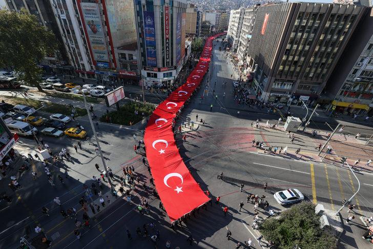 İzmir'in düşman işgalinden kurtuluşunun 100. yıl dönümü kutlanıyor G1
