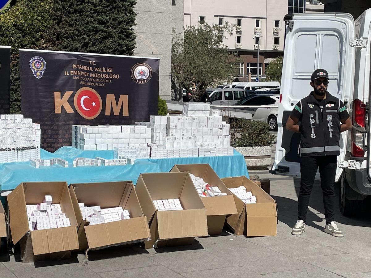 İstanbul'da sahte ve ka&ccedil;ak ila&ccedil; operasyonunda 10 ş&uuml;pheli yakalandı