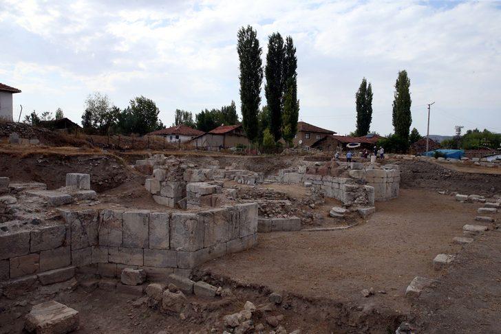 Tokat'ta antik kent Sepastapolis'i gün yüzüne çıkarmak için çalışmalar sürüyor G2