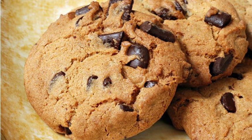 Damla çikolatalı kurabiye nasıl yapılır? Vazgeçilmez lezzet damla çikolatalı kurabiye tarifi