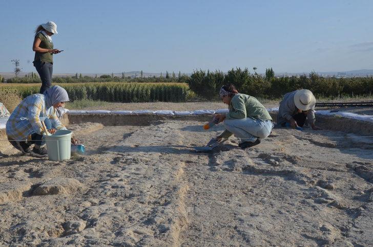 Karaman Canhasan Höyükleri'nde 50 yıl aranın ardından tekrar kazı çalışmaları başladı G4