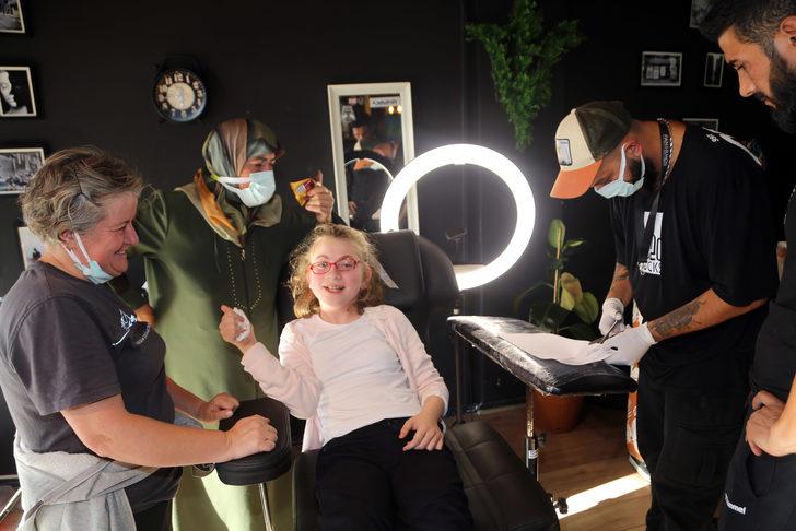 Kastamonu'da 4 engelliye "sevgi izi" dövmesi yapıldı G4