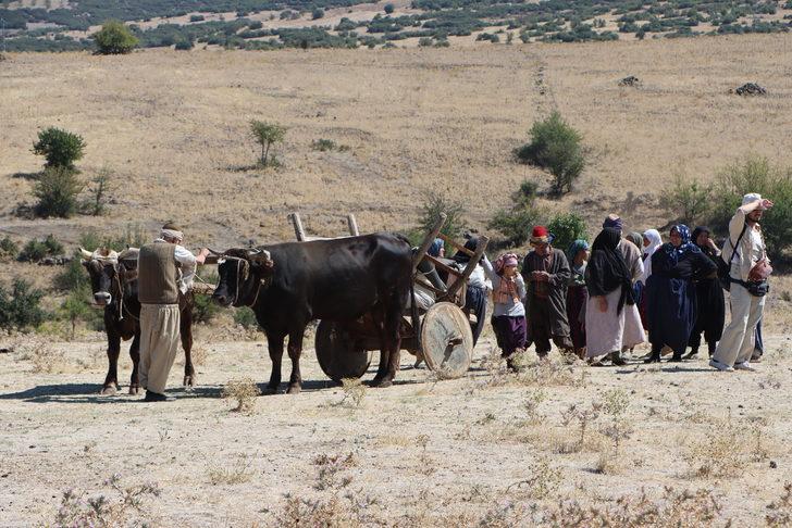 Manisa'da Nazım Hikmet'in "Kadınlarımız" şiiri için klip çekildi G1